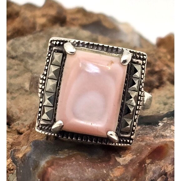 WS Jewelry - VTG Sterling Silver Pink Conch Shell Marcasite Ring Size 5 Prong Set Signed WS